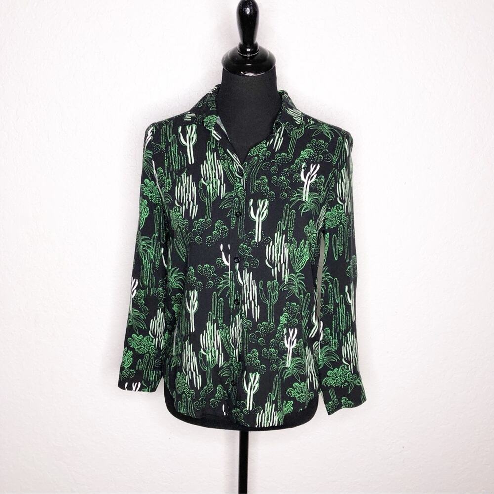 Topshop black green cactus button down top size US 2